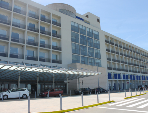 El Hospital de la Ribera contará con 70 plazas más de aparcamiento gratuito