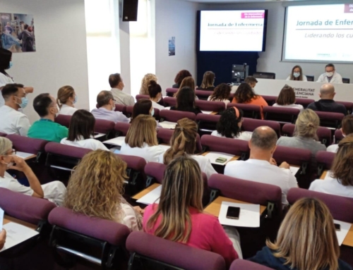 Cerca de un centenar de profesionales debaten sobre liderazgo enfermero en el Hospital Universitario de la Ribera